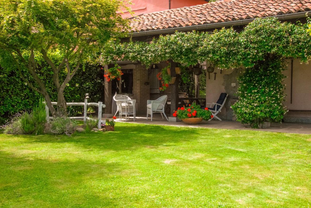 Il Gomitolo Bed & Breakfast Biella Bagian luar foto